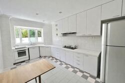Chancery Hill Road (D11), Terrace #538489891
